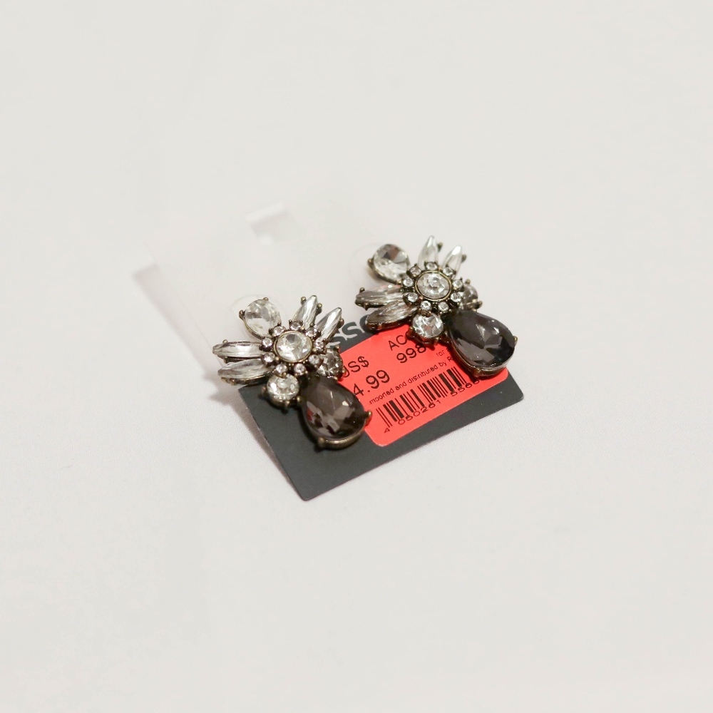 1920’s Rhinestone Statement Studs - Picture 2 of 4